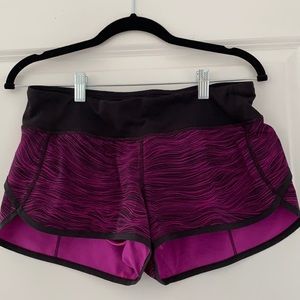 Lululemon speed up low rise running short 2.5”